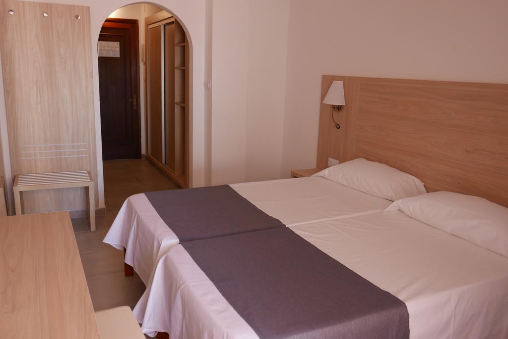 Hotel Antares Cala d'Or  Luaran gambar